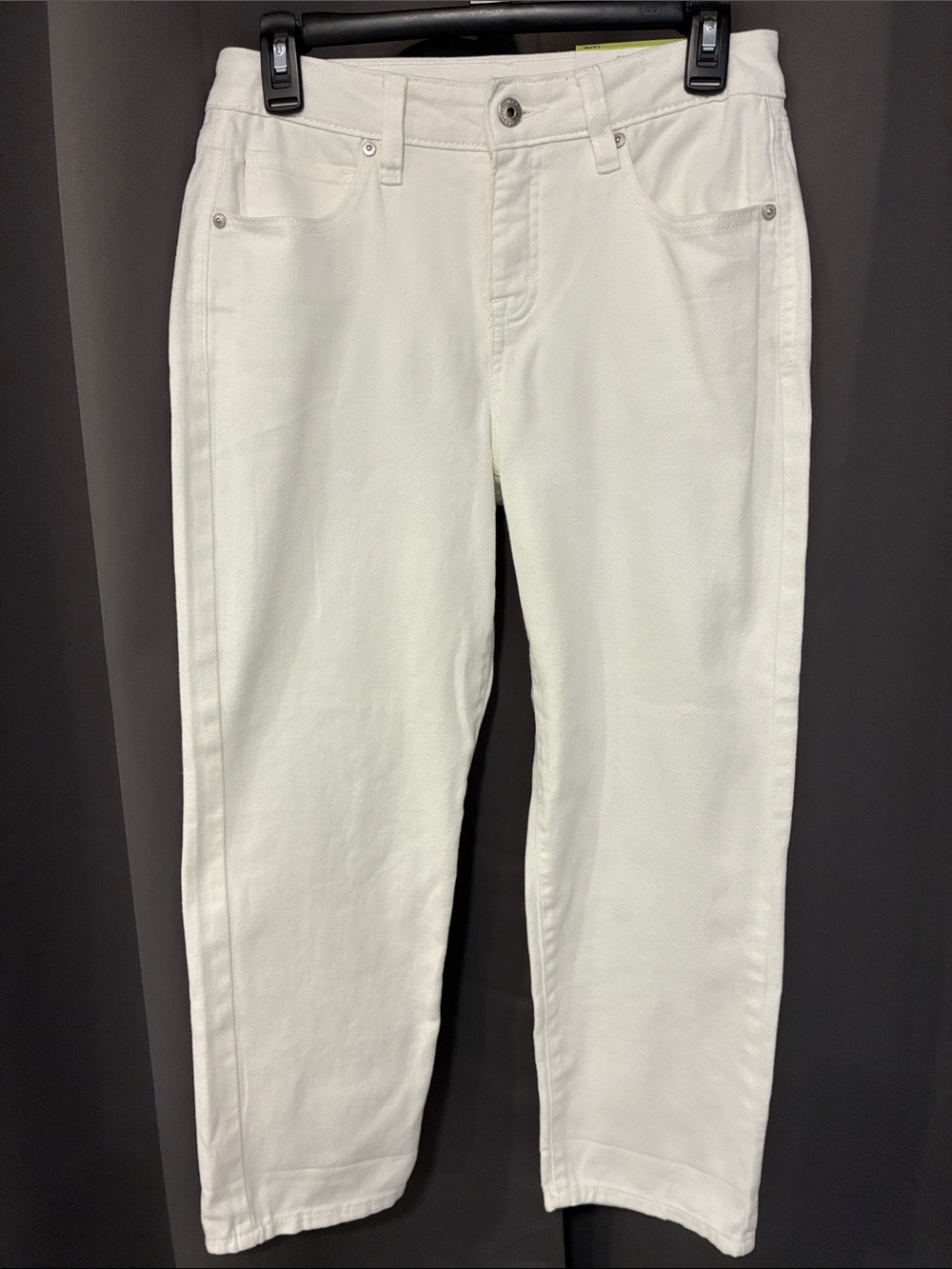 Style & Co Women’s White Mid Rise Capri Straight Jeans